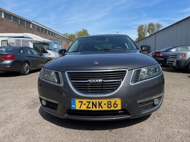 Grijs Gebruikt 2010 Saab 9-5 Vector Sedan | € 5.950 - Afbeelding 1/4