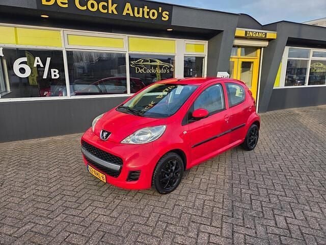 Occasion Peugeot 107 68 PK (50 kW) 2010 Rood Hatchback