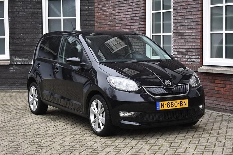 Zwart Gebruikt 2021 Skoda Citigo-e IV Style Hatchback | € 11.500 (Super prijs) - Afbeelding 1/4