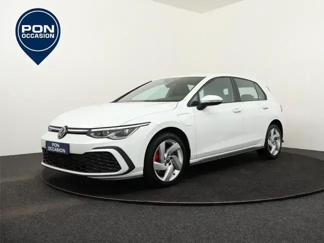 Gebruikt 2022 VW Golf VIII GTE Hatchback | € 27.450 (Goede deal) - Afbeelding 1/4