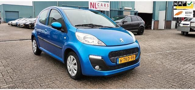 Blauw Occasion 2014 Peugeot 107 Active Hatchback | € 2.250 (Goede deal) - Afbeelding 1/4