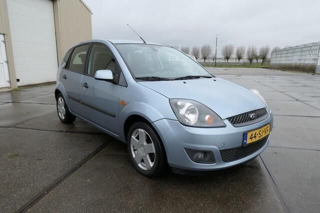 Occasion Ford Fiesta Futura 69 PK (50 kW) 2006 Blauw Hatchback