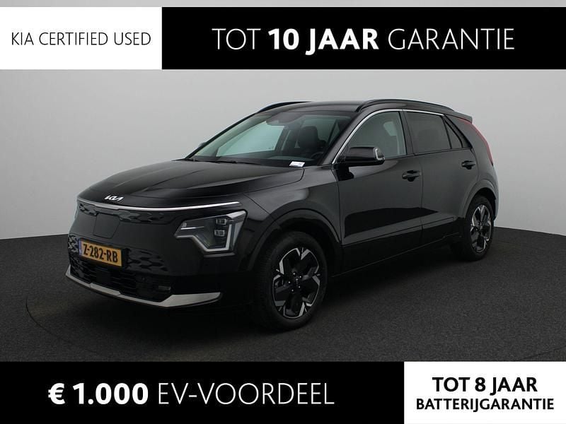 Zwart, metallic lak Gebruikt 2024 Kia e-Niro Advance SUV | € 32.440 (Super prijs) - Afbeelding 1/2