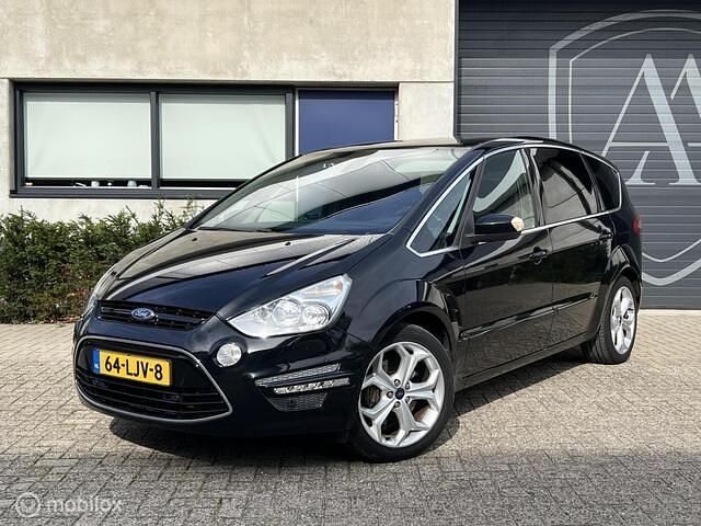 Zwart Gebruikt 2010 Ford S-MAX Titanium MPV | € 7.950 (Eerlijke prijs) - Afbeelding 1/4
