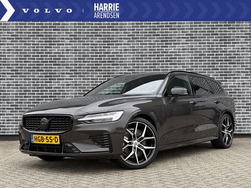 Grijs Gebruikt 2025 Volvo V60 Plus Stationwagen | € 59.694 - Afbeelding 1/4