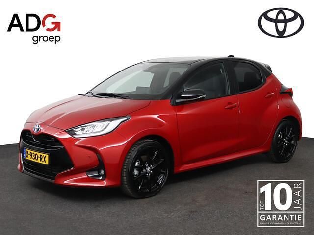 Rood Occasion 2024 Toyota Yaris Executive Hatchback | € 26.950 (Eerlijke prijs) - Afbeelding 1/4
