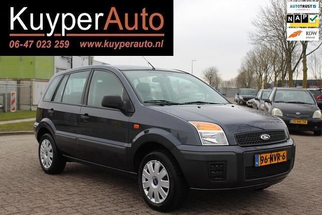 Occasion Ford Fusion Cool & Sound Edition 80 PK (58 kW) 2010 Grijs Hatchback