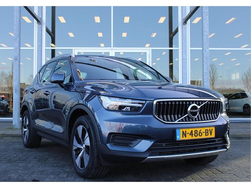 Blauw Gebruikt 2021 Volvo XC40 Inscription SUV | € 28.500 (Super prijs) - Afbeelding 1/4