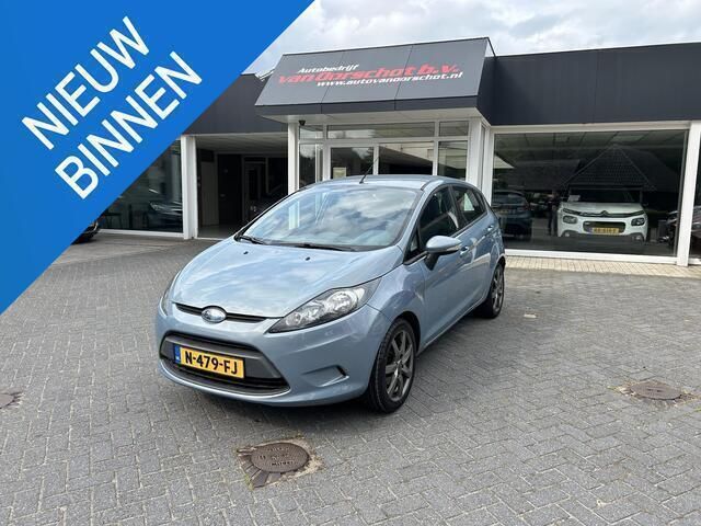 Grijs Gebruikt 2009 Ford Fiesta Trend Hatchback | € 5.450 (Eerlijke prijs) - Afbeelding 1/4