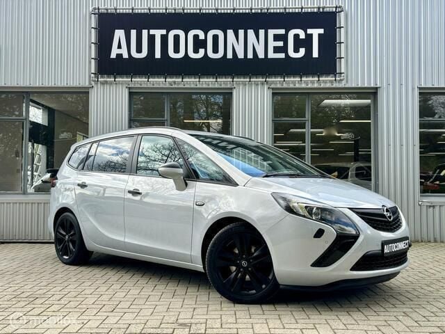Grijs Gebruikt 2013 Opel Zafira Tourer MPV | € 10.400 (Iets duurder) - Afbeelding 1/4