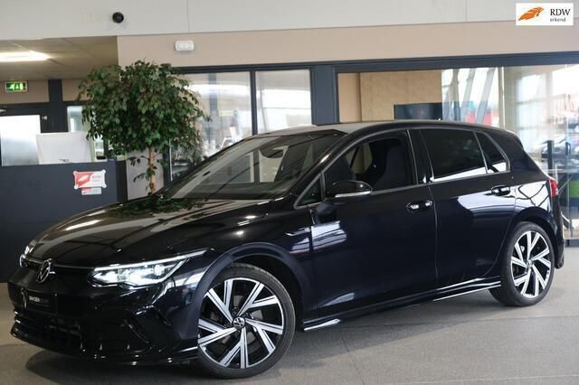 Zwart Gebruikt 2020 VW Golf VII R-line Hatchback | € 25.950 (Eerlijke prijs) - Afbeelding 1/4