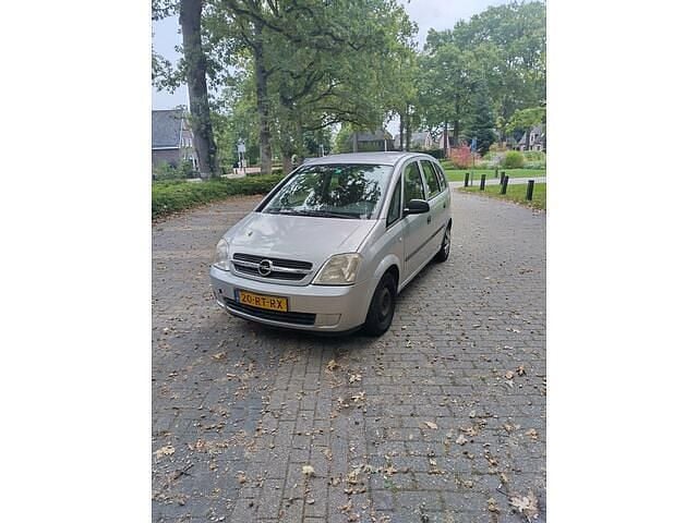 Grijs Gebruikt 2005 Opel Meriva MPV | € 350 (Goede deal) - Afbeelding 1/4