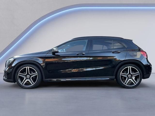 Occasion Mercedes GLA180 Business 123 PK (90 kW) 2017 Zwart SUV