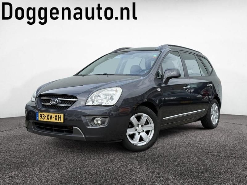 Grijs Gebruikt 2007 Kia Carens MPV | € 3.745 (Duur) - Afbeelding 1/4