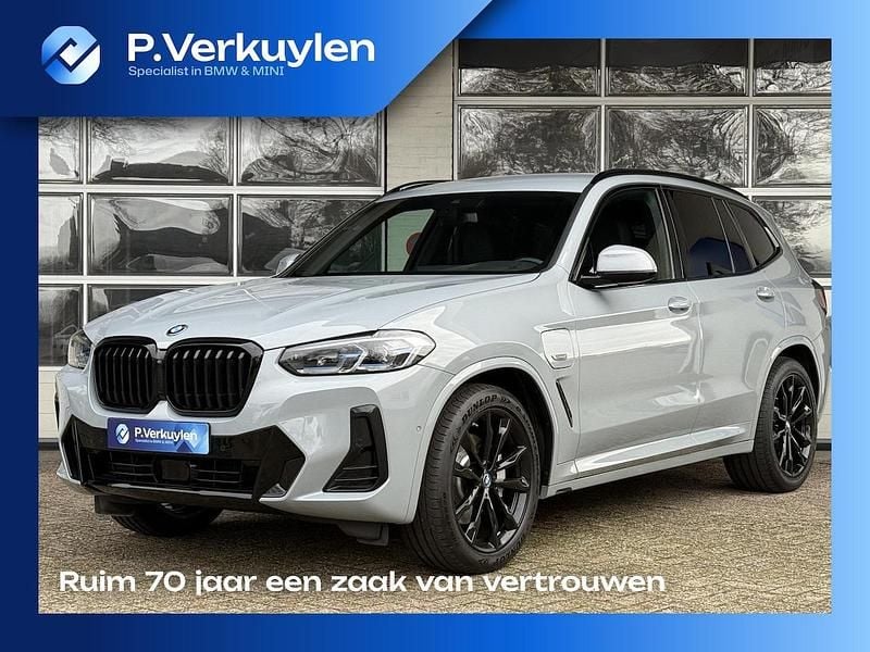 Grijs Gebruikt 2022 BMW X3 M Sport SUV | € 54.450 (Duur) - Afbeelding 1/3