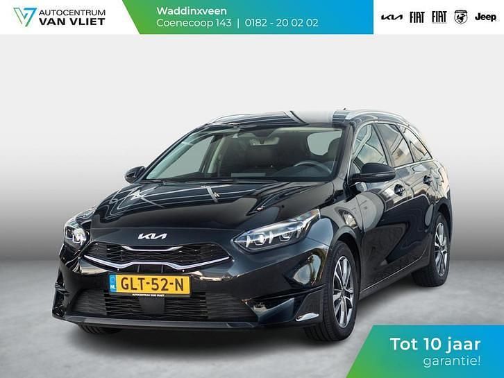 Black pearl m Gebruikt 2024 Kia Ceed Sportswagon Stationwagen | € 25.390 (Iets duurder) - Afbeelding 1/4