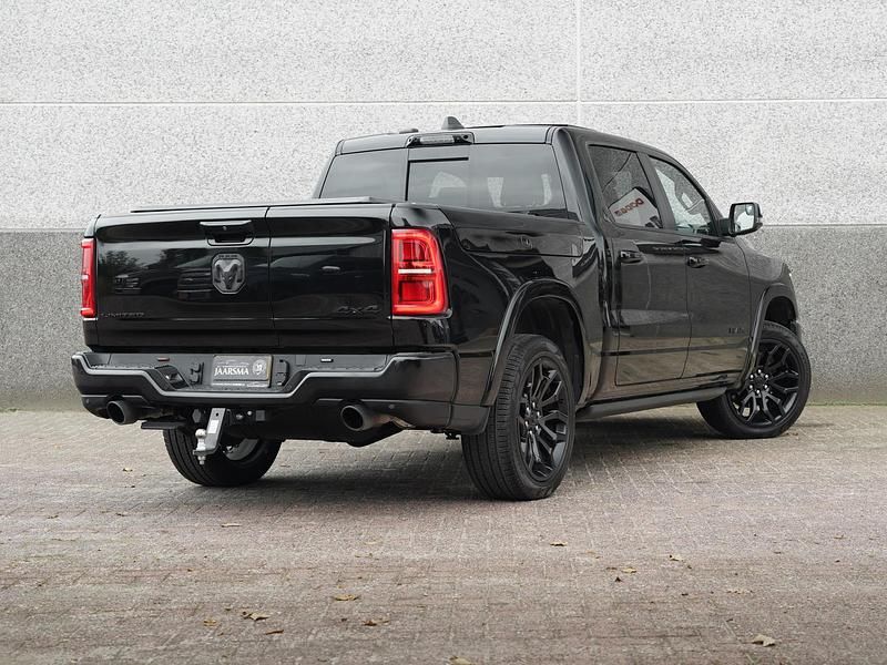 Zwart Gebruikt 2024 Dodge Ram Limited Pickup | € 81.900 - Afbeelding 1/1