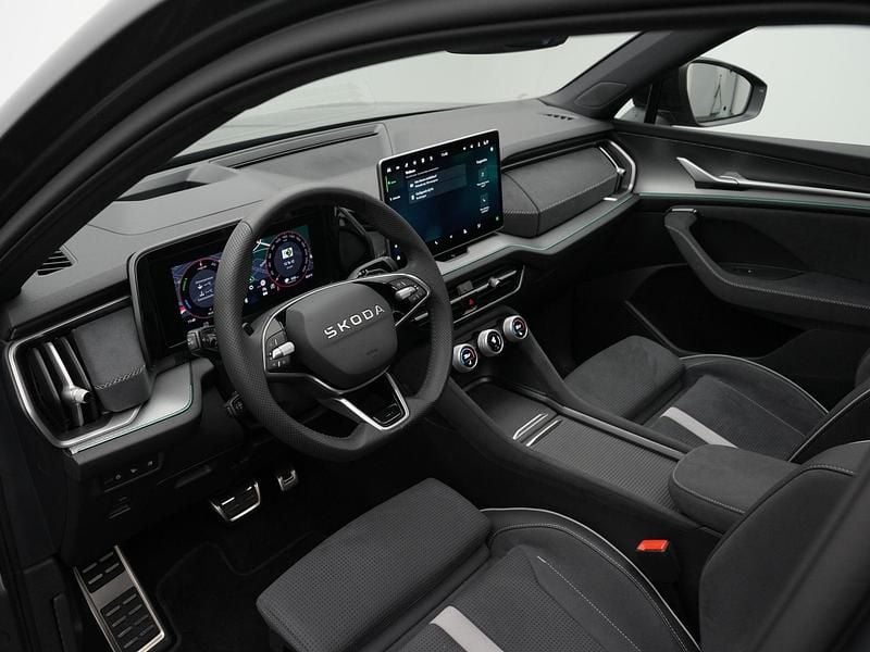Occasion Skoda Kodiaq Business Line 204 PK (150 kW) 2025 Grijs SUV