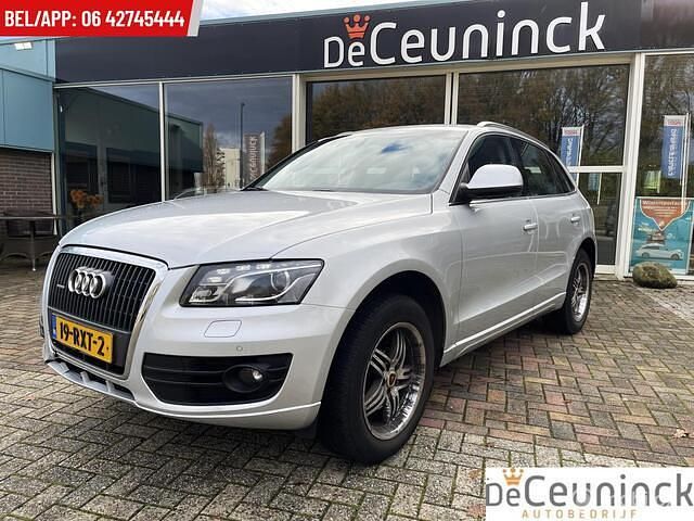 Grijs (metallic) Gebruikt 2011 Audi Q5 Proline SUV | € 6.450 (Goede deal) - Afbeelding 1/4