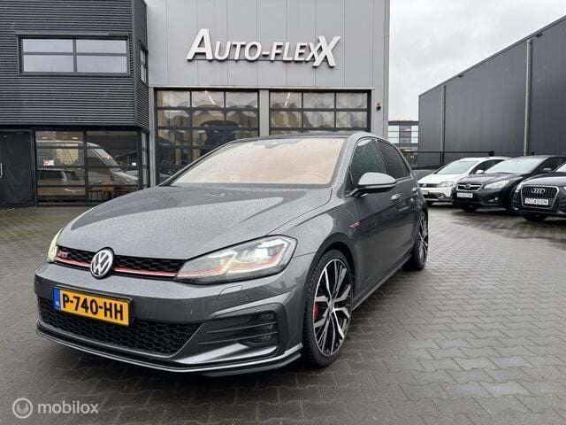 Grijs Gebruikt 2019 VW Golf VII GTI Hatchback | € 24.999 (Goede deal) - Afbeelding 1/4