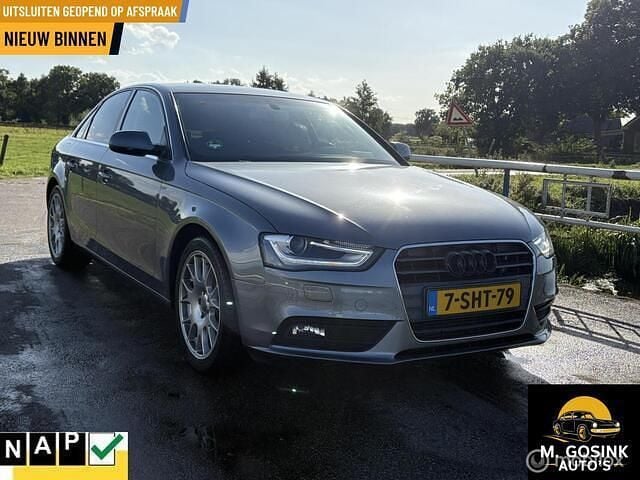 Grijs Gebruikt 2013 Audi A4 Sedan | € 12.999 (Duur) - Afbeelding 1/4