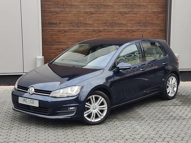 Occasion VW Golf VII Highline 123 PK (90 kW) 2014 Blauw (metallic) Hatchback