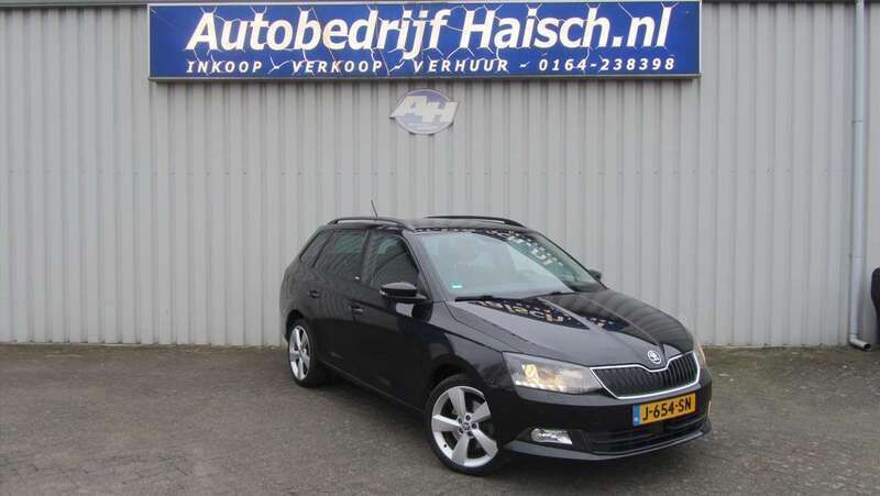 Zwart, metallic lak Gebruikt 2016 Skoda Fabia Stationwagen | € 7.950 (Eerlijke prijs) - Afbeelding 1/4