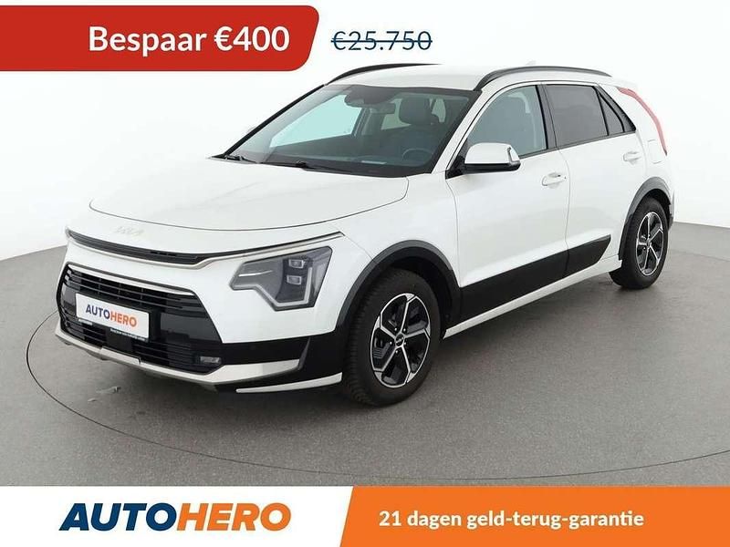 Wit Gebruikt 2022 Kia Niro Edition 7 SUV | € 25.549 (Super prijs) - Afbeelding 1/3