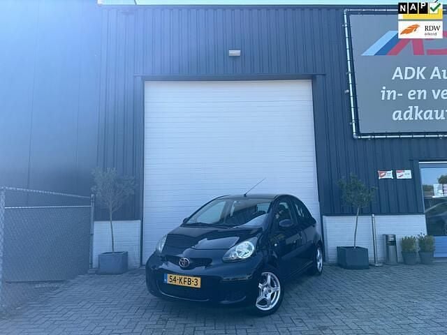 Zwart Gebruikt 2009 Toyota Aygo Comfort Hatchback | € 2.750 (Goede deal) - Afbeelding 1/4