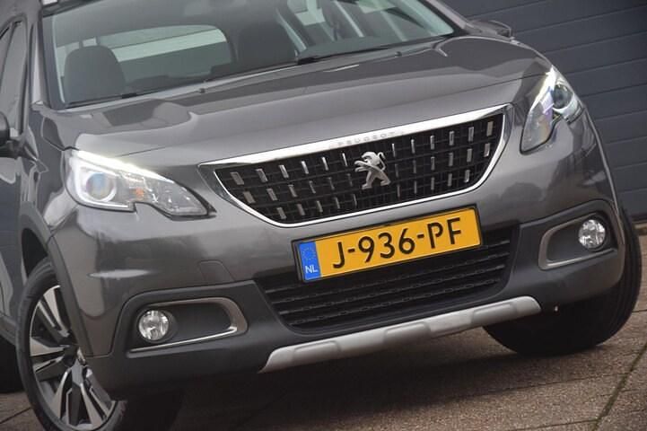 Occasion Peugeot 2008 Allure 83 PK (61 kW) 2019 Grijs (metallic) SUV