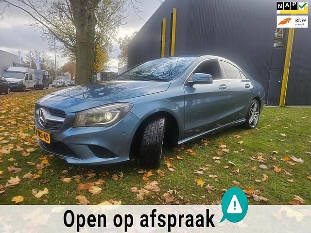 Blauw Gebruikt 2014 Mercedes CLA220 Prestige Sedan | € 14.750 (Super prijs) - Afbeelding 1/4