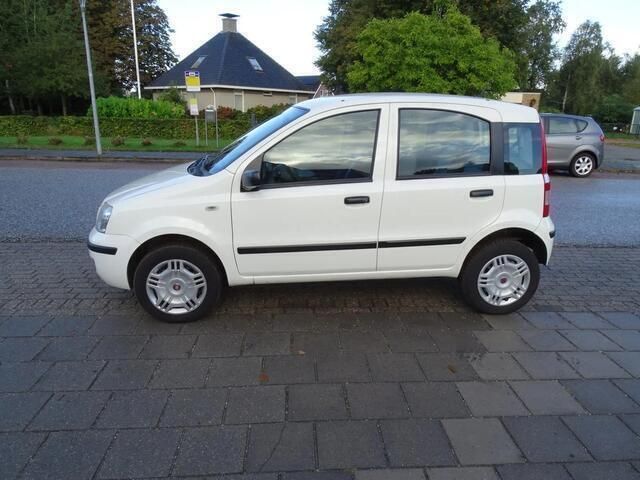 Wit Gebruikt 2009 Fiat Panda Hatchback | € 2.950 - Afbeelding 1/4