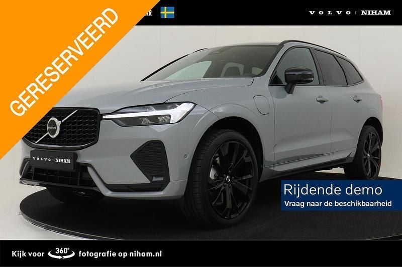 Grijs, metallic lak Gebruikt 2025 Volvo XC60 Plus SUV | € 73.890 - Afbeelding 1/4