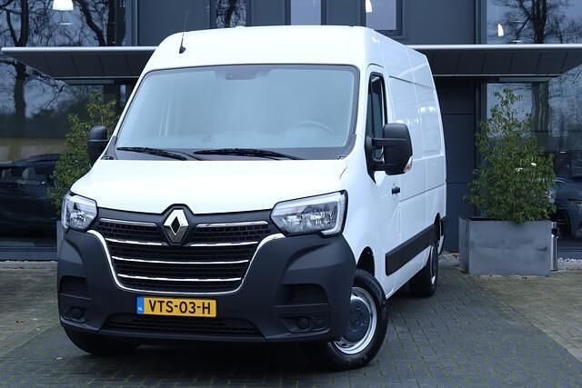 Wit Occasion 2022 Renault Master Komfort Van | € 18.250 (Goede deal) - Afbeelding 1/4