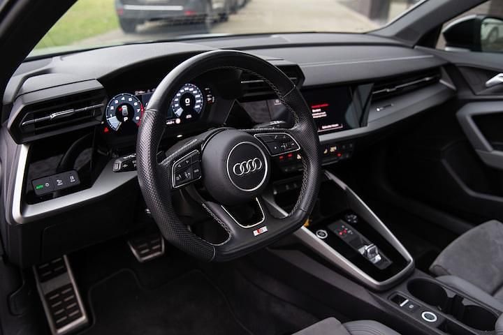 Occasion Audi A3 Sportback e-tron 150 PK (110 kW) 2021 Grijs Hatchback