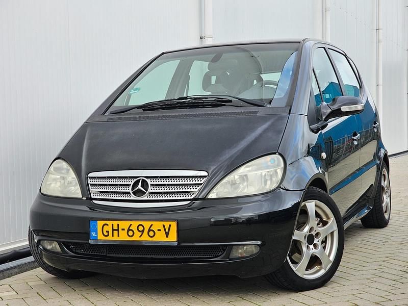 Zwart Occasion 2003 Mercedes A210 Avantgarde MPV | € 1.500 - Afbeelding 1/4