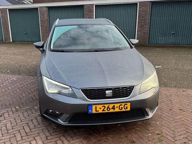 Occasion Seat Leon 125 PK (91 kW) 2016 Grijs Stationwagen
