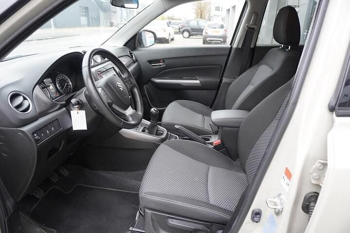 Occasion Suzuki Vitara 112 PK (82 kW) 2018 Bruin SUV