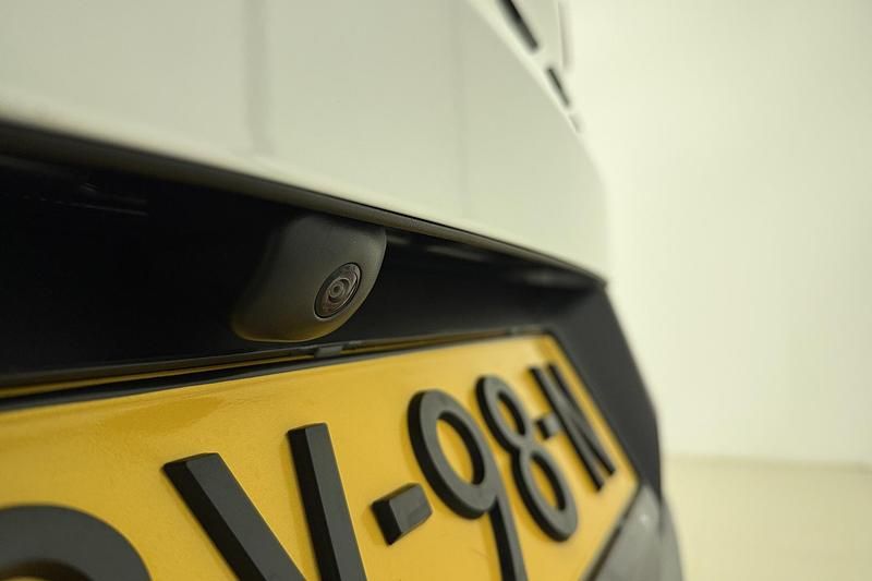 Occasion Opel Frontera 146 PK (107 kW) 2025 Wit SUV