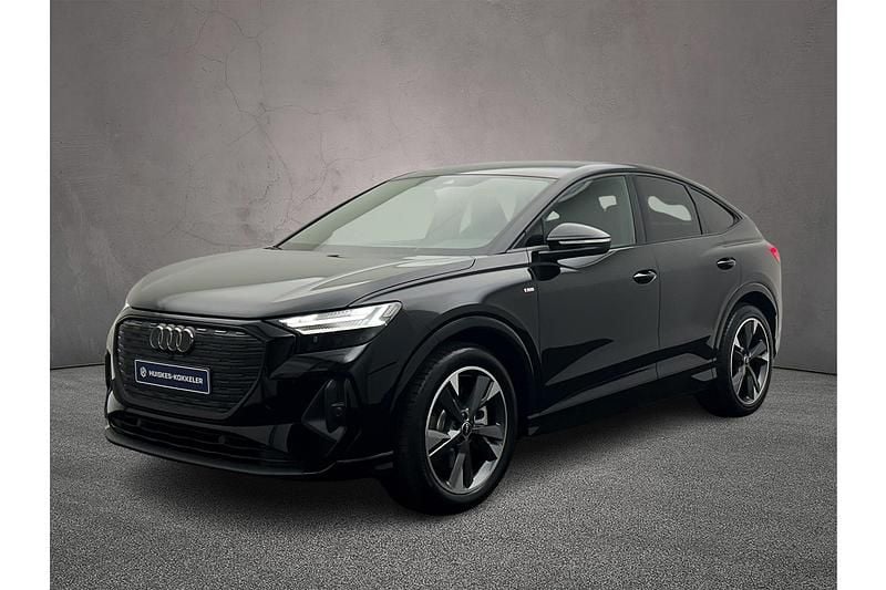 Nieuw Audi Q4 Sportback e-tron Competition 164 kW (224 PK) 2025 Mythoszwart metallic SUV
