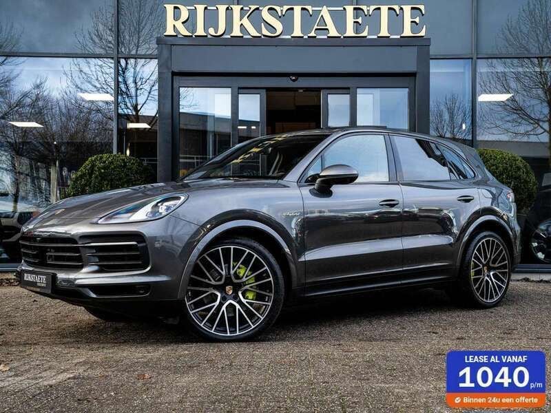 Grijs Gebruikt 2019 Porsche Cayenne Sport SUV | € 64.900 (Eerlijke prijs) - Afbeelding 1/4