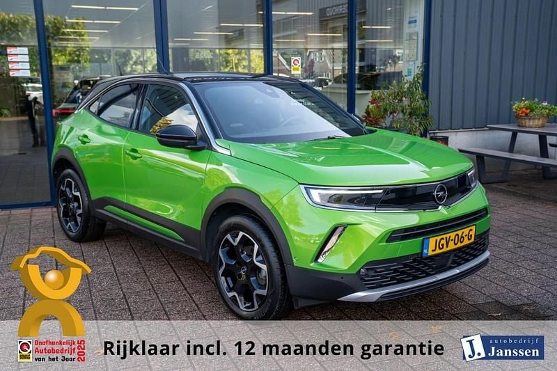 Groen Gebruikt 2023 Opel Mokka Ultimate SUV | € 23.940 (Eerlijke prijs) - Afbeelding 1/3