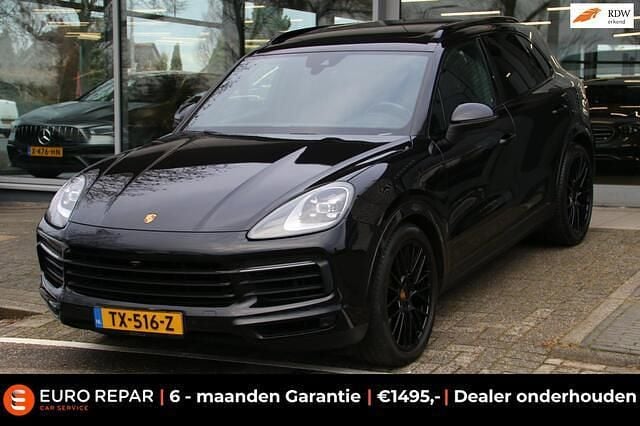 Zwart (metallic) Gebruikt 2018 Porsche Cayenne SUV | € 45.995 (Super prijs) - Afbeelding 1/4