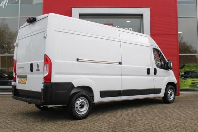 Occasion Fiat Ducato 33 140 PK (102 kW) 2023 Wit Van