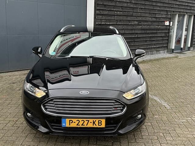 Occasion Ford Mondeo Titanium 165 PK (121 kW) 2018 Zwart (metallic) Stationwagen