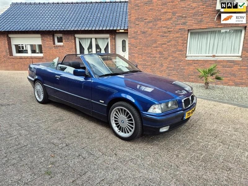 Occasion BMW 318 Cabriolet Executive 2000 Blauw (metallic) Cabriolet