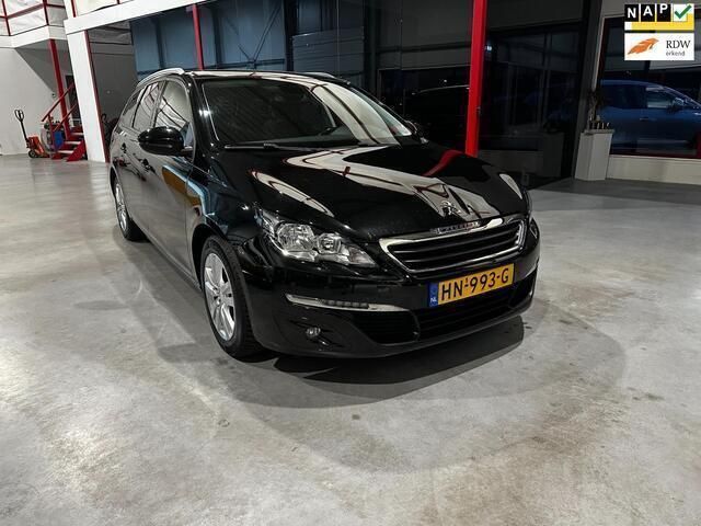 Zwart Gebruikt 2015 Peugeot 308 Stationwagen | € 4.999 (Eerlijke prijs) - Afbeelding 1/4