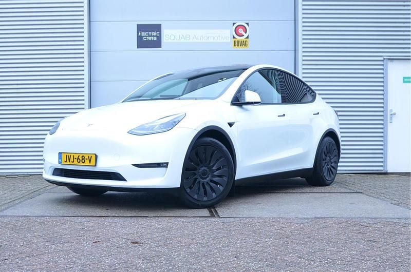 Wit Occasion 2026 Tesla Model Y Long Range AWD SUV | € 38.999 (Super prijs) - Afbeelding 1/4