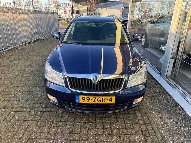 Occasion Skoda Octavia 105 PK (77 kW) 2012 Blauw (metallic) Stationwagen