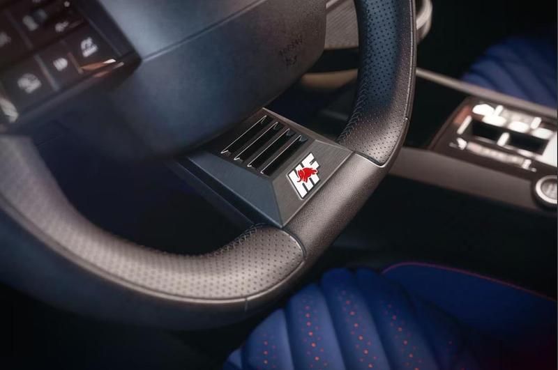 Nieuw Lancia Ypsilon 206 kW (281 PK) 2025 Wit Hatchback